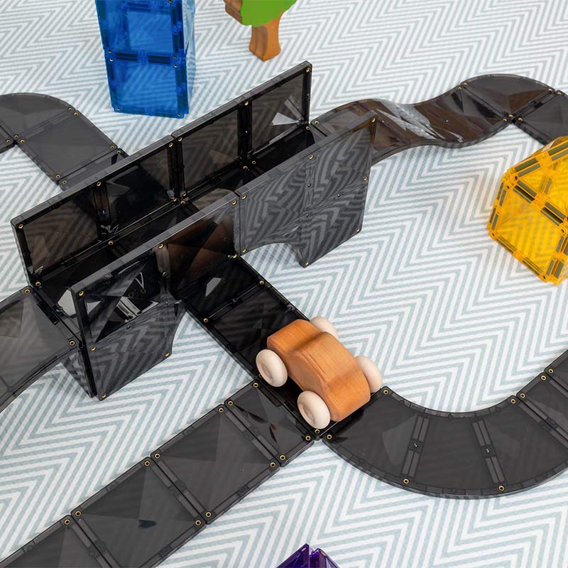 Connetix Magnetic Tiles 48 Piece Roads Creative Pack - Image 4