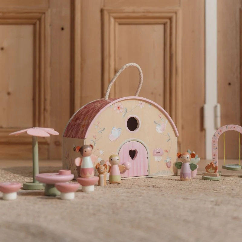 Little Dutch Dolls House - Fairy Garden - Image 4